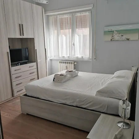 Titti's House Porta Maggiore-3